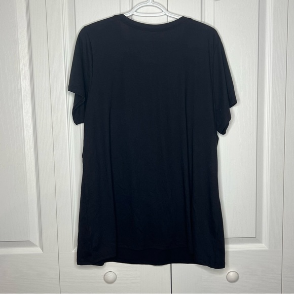 Torrid Everyday Tee - Signature Jersey Kindness Black sun moon graphic size 2XL - Picture 11 of 12